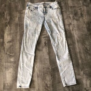 Bullhead Skinny Acid Wash Jeans